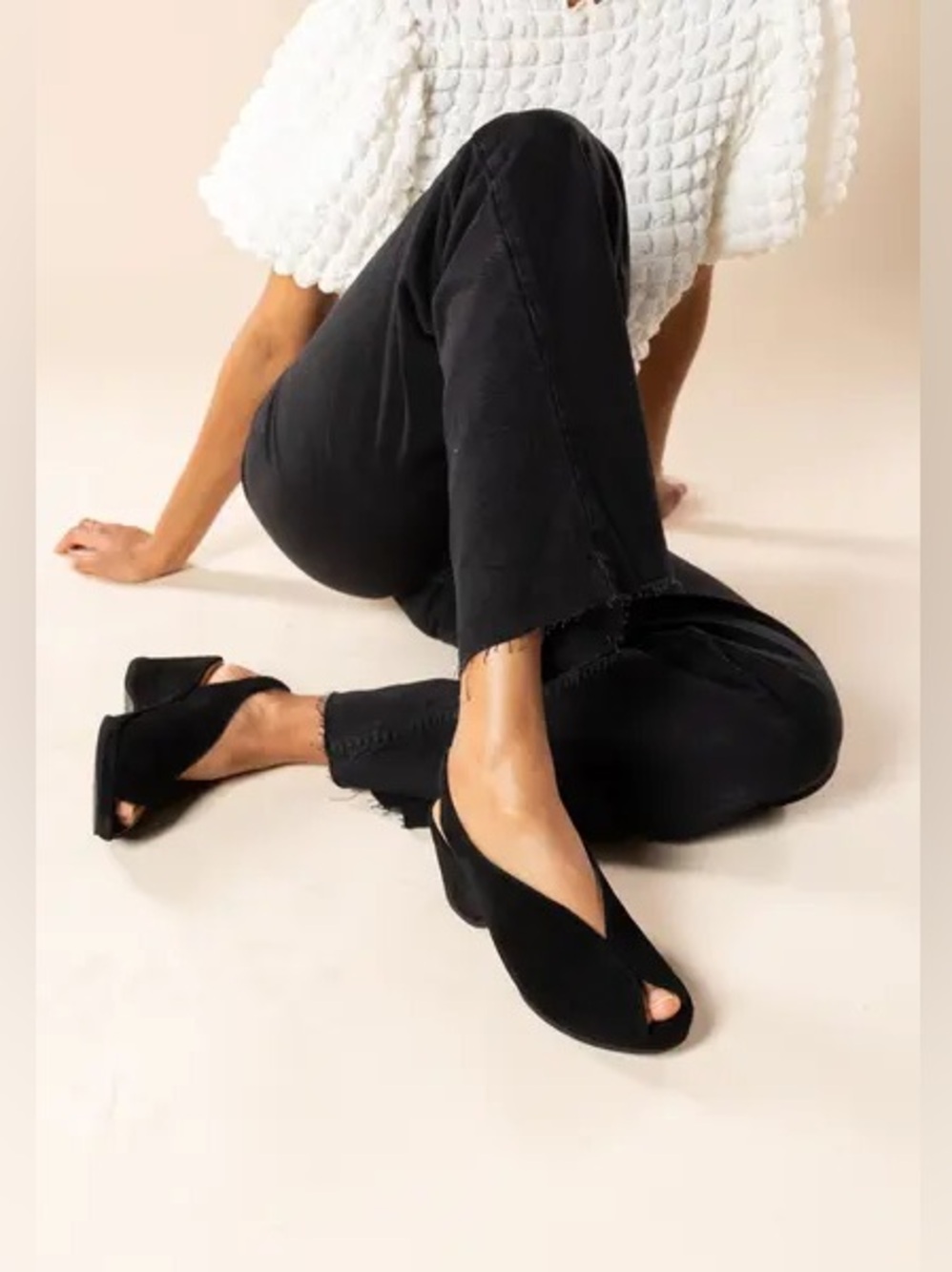 L’Amour Des Pieds Odetta Black Leather Suede Peep-Toe Platform Sandals Size 8.5